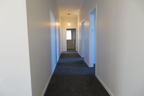 Photo of property in 33 Happy Valley Road, Owhiro Bay, Wellington, 6023