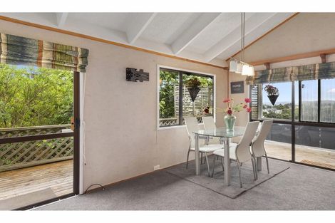 Photo of property in 8a Granfield Place, Te Kamo, Whangarei, 0112