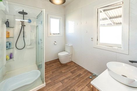 Photo of property in 46 Tawa Street, Gonville, Whanganui, 4501