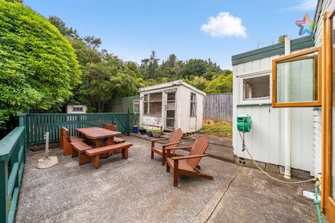 Photo of property in 21 Kennedy Grove, Stokes Valley, Lower Hutt, 5019
