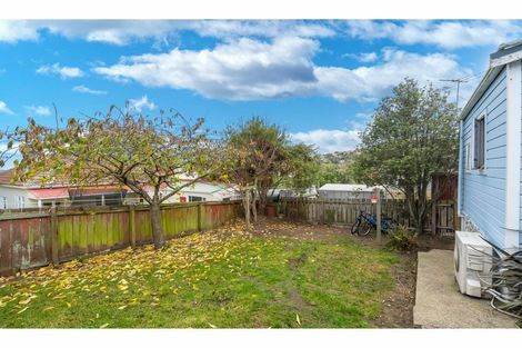 Photo of property in 19 Goodall Street, Caversham, Dunedin, 9012