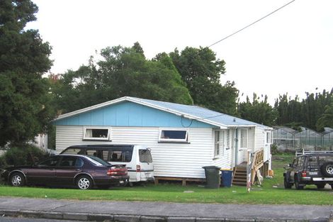 Photo of property in 38 Waipani Road, Te Atatu Peninsula, Auckland, 0610