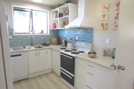 Photo of property in 4/17 Hone Heke Road, Kerikeri, 0230