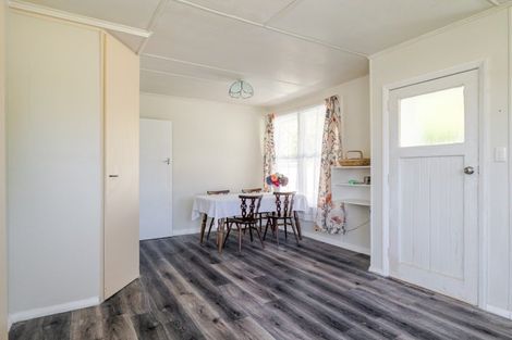 Photo of property in 17 Wilson Street, Pahiatua, 4910