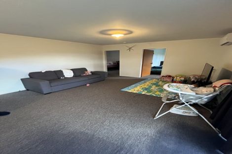 Photo of property in 9-11 Thimble Lane, Whitby, Porirua, 5024