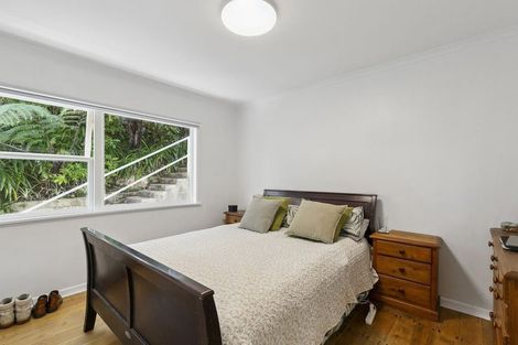 Photo of property in 8 Cross Street, Karori, Wellington, 6012