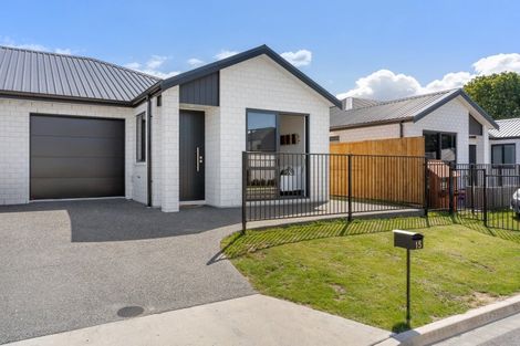 Photo of property in 15 Matuku Place, Katikati, 3178