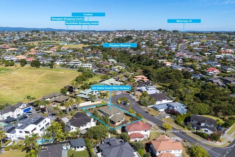 Photo of property in 2/2 Hobie Court, West Harbour, Auckland, 0618