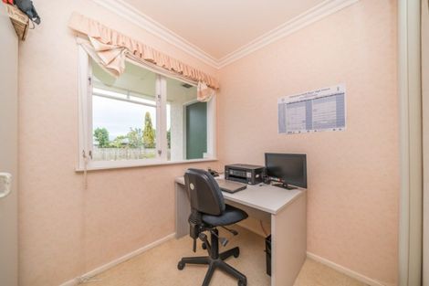 Photo of property in 446 Ruahine Street, Terrace End, Palmerston North, 4410