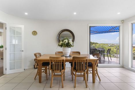 Photo of property in 1/164 Aberdeen Road, Campbells Bay, Auckland, 0620