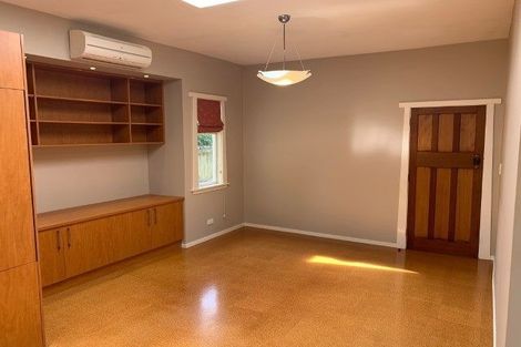 Photo of property in 58 Searells Road, Strowan, Christchurch, 8052