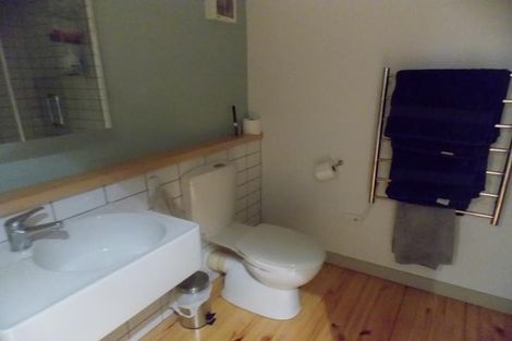 Photo of property in Stadium Garden Flats, 118/107 Thorndon Quay, Pipitea, Wellington, 6011