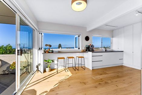 Photo of property in 1/1 Park Avenue, Takapuna, Auckland, 0622