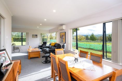 Photo of property in 25 Malcolm Road, Poukawa, Hastings, 4178