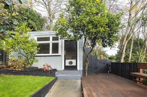 Photo of property in 300 Centaurus Road, Hillsborough, Christchurch, 8022