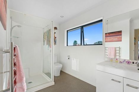 Photo of property in 9 Ludlam Way, Otaki, 5512