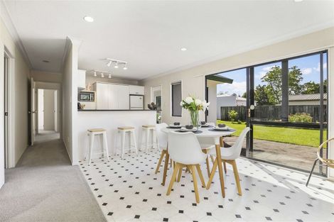 Photo of property in 4 Halcione Close, Flagstaff, Hamilton, 3210