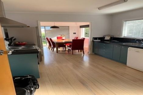 Photo of property in 27 Devon Street, Stoke, Nelson, 7011