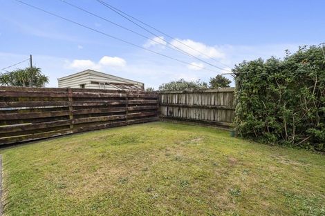 Photo of property in 1/58 Paynters Avenue, Strandon, New Plymouth, 4312
