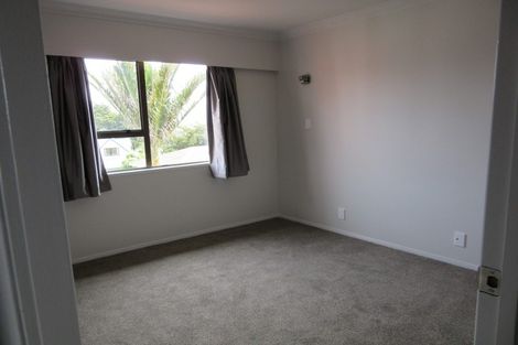 Photo of property in 13 Paulownia Place, Totara Heights, Auckland, 2105