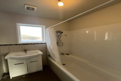 Photo of property in 11 Tiari Place, Mangere East, Auckland, 2024