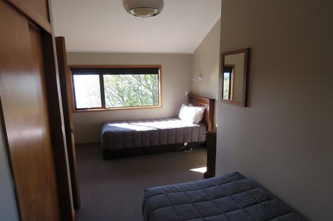 Photo of property in 4/88 Pukawa Road, Pukawa Bay, Turangi, 3381