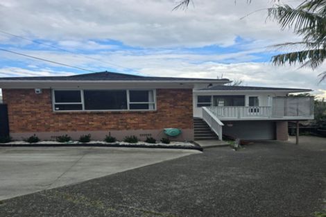 Photo of property in 18 Long Street, Torbay, Auckland, 0630