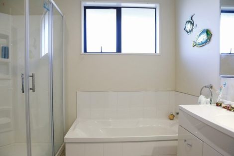 Photo of property in 15 Gordon Street, Weston, Oamaru, 9401