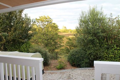 Photo of property in 10a Hill Street, Lawrence, 9532