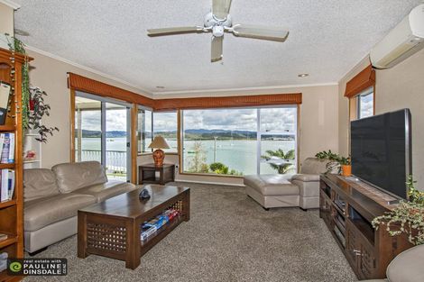 Photo of property in 8 Munro Street, Onerahi, Whangarei, 0110