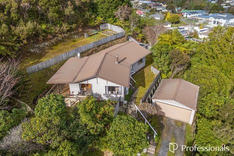 Photo of property in 15c Glen Road, Stokes Valley, Lower Hutt, 5019