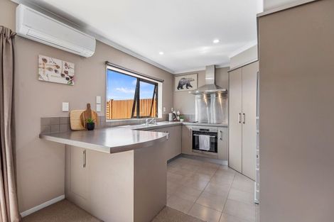 Photo of property in 64a Corinna Street, Welcome Bay, Tauranga, 3112