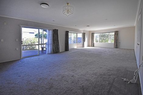 Photo of property in 2/17 Puriri Street, Hilltop, Taupo, 3330