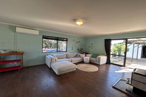 Photo of property in 14 Lake Terrace Road, Little River, 7591