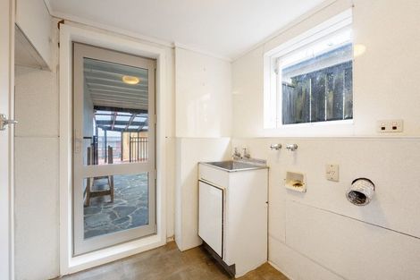 Photo of property in 245 Sunset Road, Sunnynook, Auckland, 0632