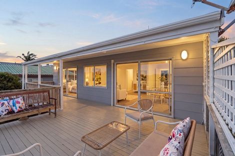 Photo of property in 31 Shakespear Road, Army Bay, Whangaparaoa, 0930