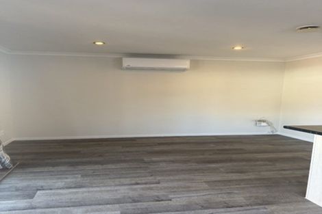 Photo of property in 12 Dolphin Street, Pakuranga, Auckland, 2010