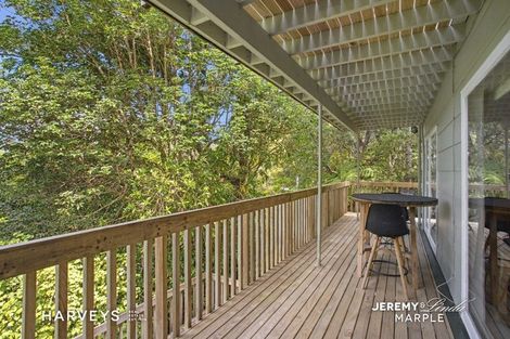 Photo of property in 47 Takahe Road, Titirangi, Auckland, 0604