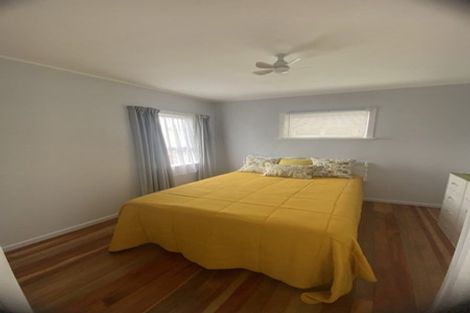 Photo of property in 21 Clifton Road, Haumoana, 4102