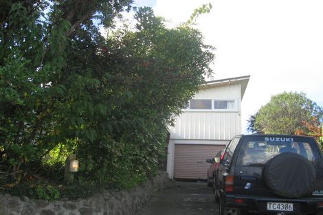 Photo of property in 8 Martin Grove, Normandale, Lower Hutt, 5010