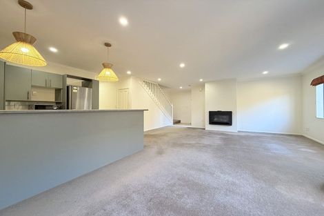 Photo of property in 60 Futuna Close, Karori, Wellington, 6012