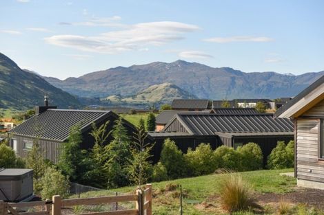 Photo of property in 21 Mckellar Drive, Jacks Point, Queenstown, 9371