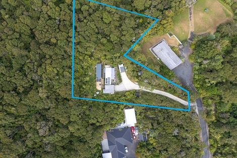 Photo of property in 12 Chenery Road, Red Beach, 0932