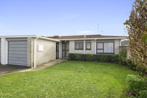 Photo of property in 1/12 Webster Street, Westown, New Plymouth, 4310