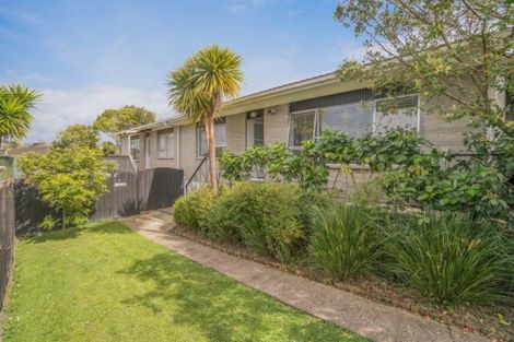 Photo of property in 1/7 Addison Drive, Glendene, Auckland, 0602