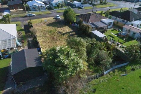 Photo of property in 7 Webb Street, Westport, 7825