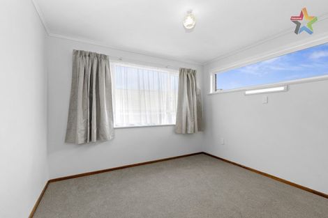 Photo of property in 8a Stamford Grove, Avalon, Lower Hutt, 5011