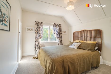 Photo of property in 17 Leven Street, Roslyn, Dunedin, 9010