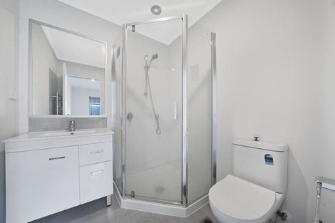 Photo of property in 16 Kutukutu Street, Takanini, 2112