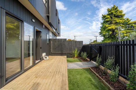 Photo of property in 1/75 Mcannalley Street, Manurewa East, Auckland, 2102